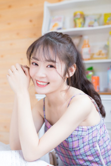 妈妈朋友的女儿